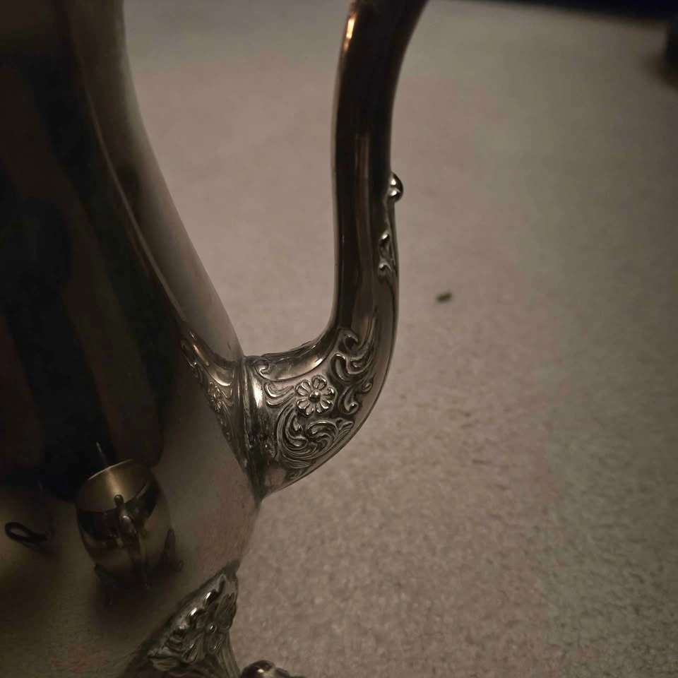 Silver Plated Tea Pot with Cream and Sugar Bowls - photo 3