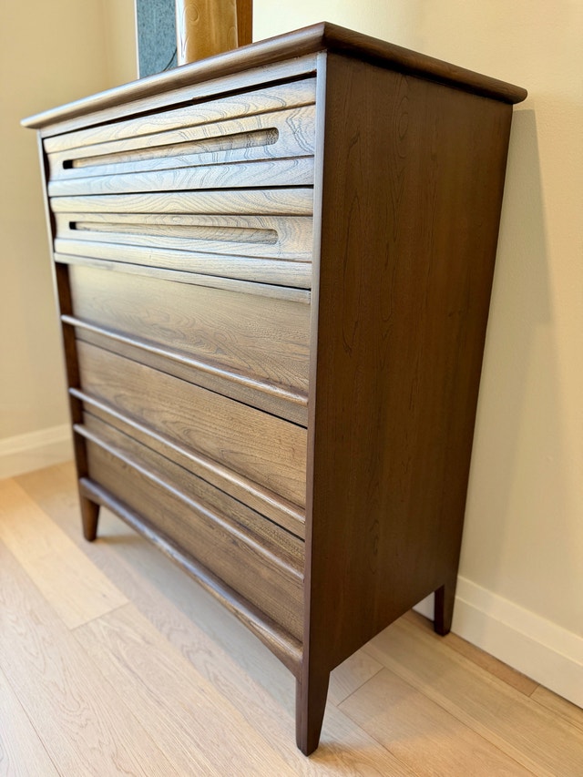 MCM Solid Elm Dresser, Refinished - photo 4
