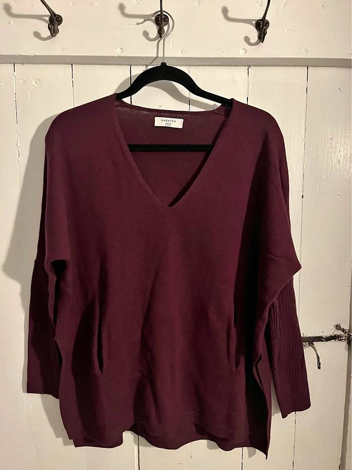 Merino Babaton V-Neck Sweater Burgundy XXS/XS