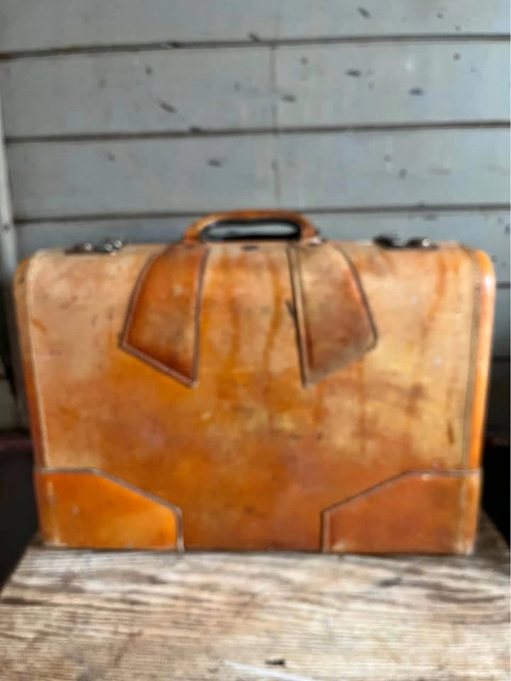 Vintage Tan Leather Suitcase