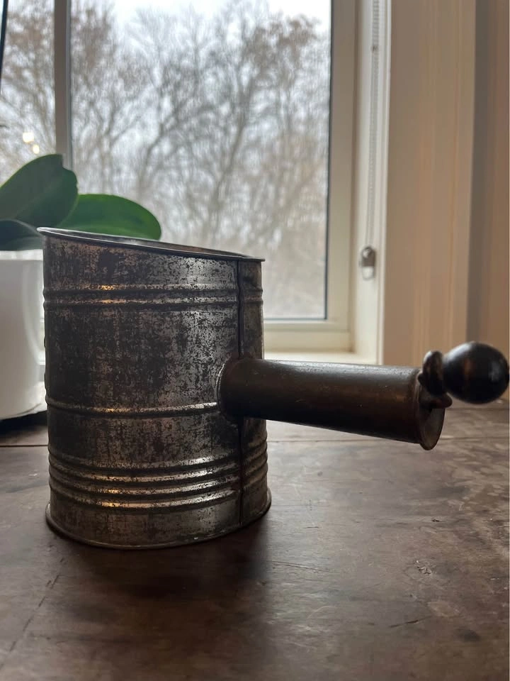 Vintage Paragon Tin Flour Sifter Hand Crank - photo 2