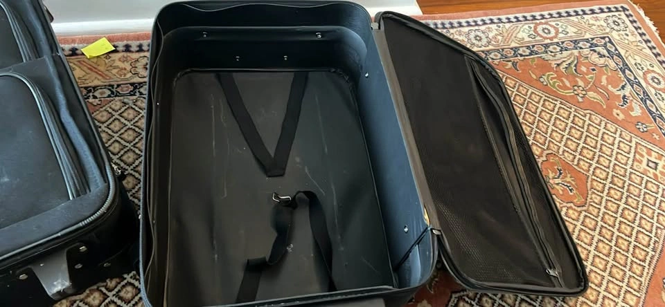 Carry on suitcases - photo 4