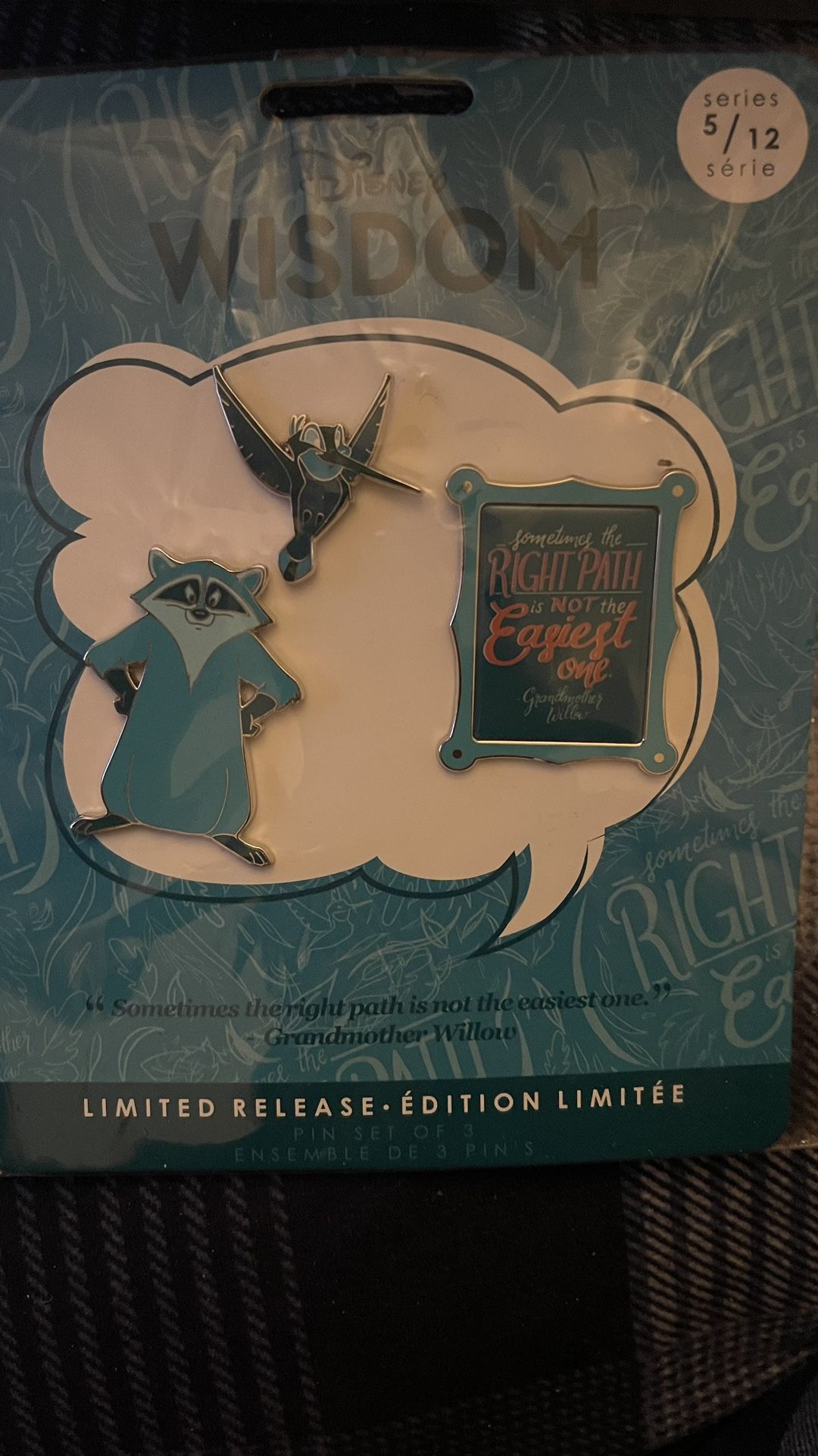 Disney Pocahontas Wisdom Collection 3 Pin Set - New - photo 3