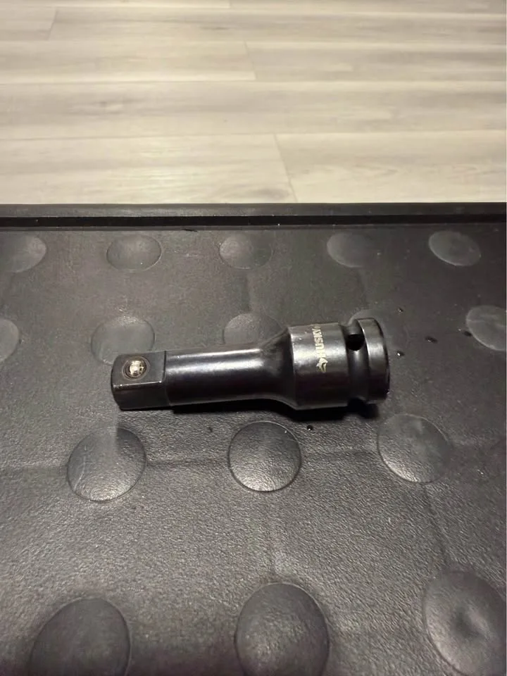 Husky 1/2 in. Drive 3 in. Impact Extension image indicator(5)