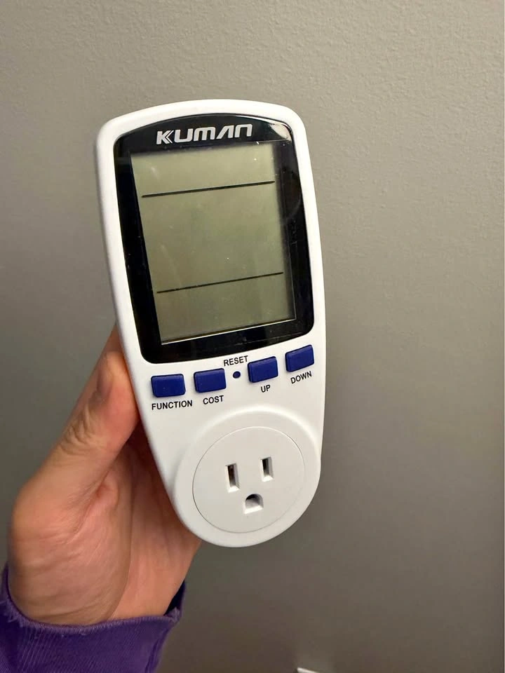 Plug Power Meter Electricity Usage Monitor