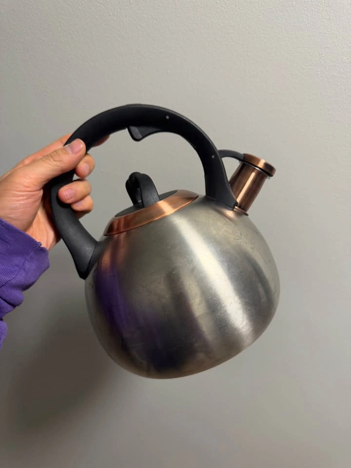 Stovetop Kettle | All Metal | Like New - photo 3