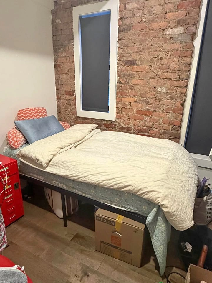 [Moving Sale] Twin bed frame and IKEA mattress