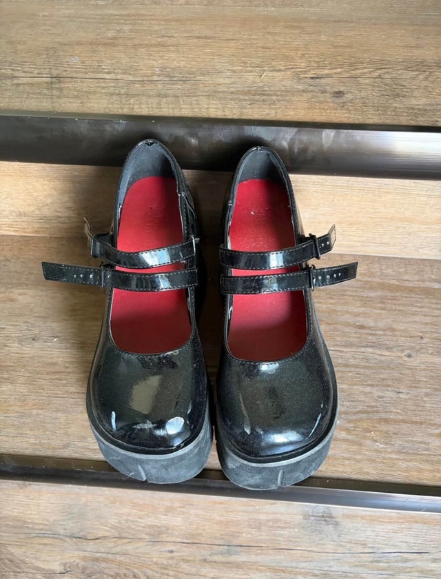 Platform Demonia Shoes - Size 6 Women's