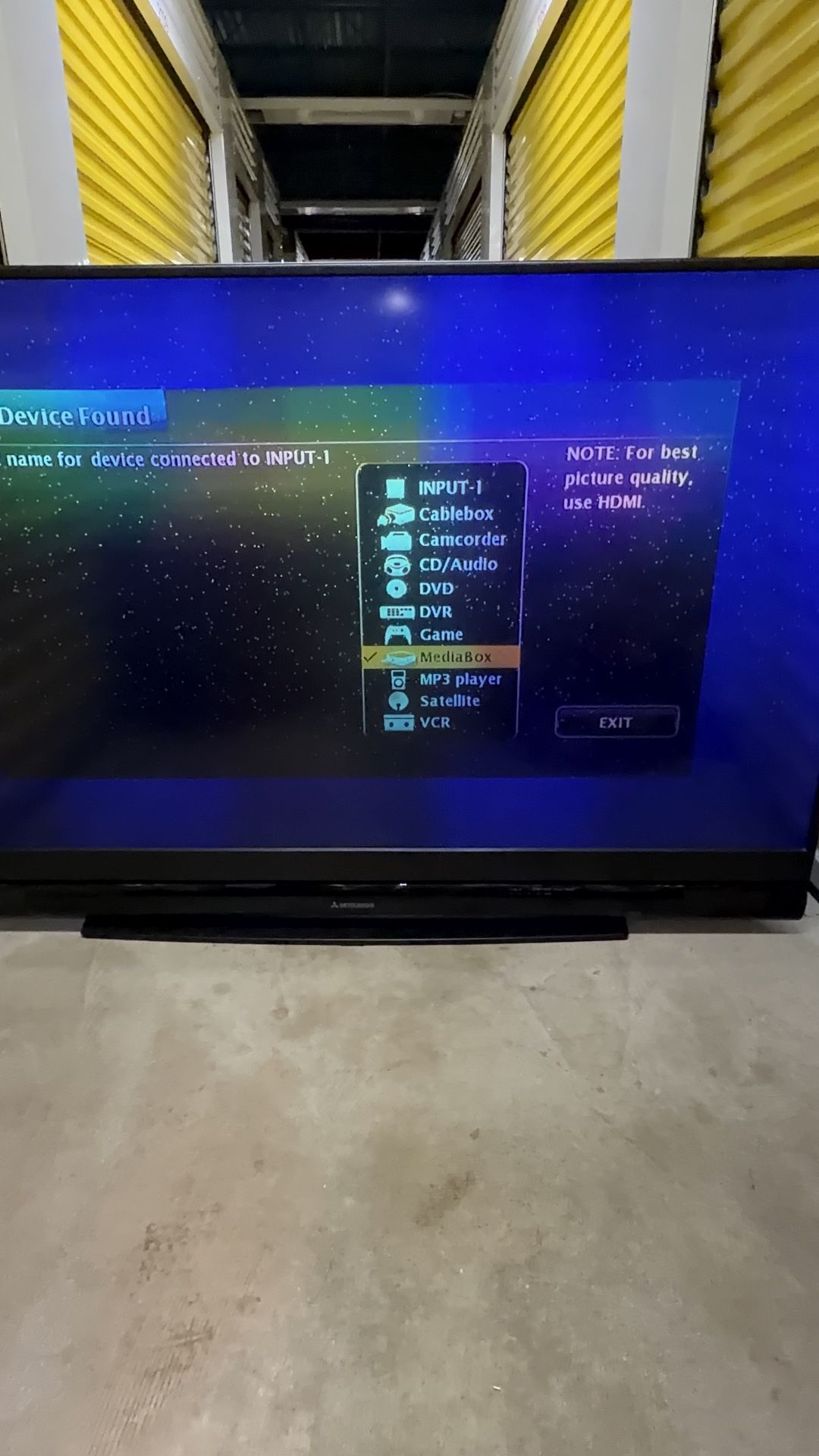Mitsubishi 65” DLP Rear Projection TV WD-65738 Tested Works - photo 3