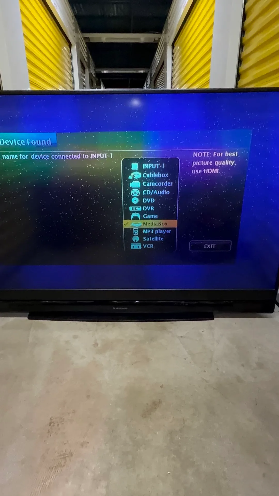 Mitsubishi 65” DLP Rear Projection TV WD-65738 Tested Works - photo 3