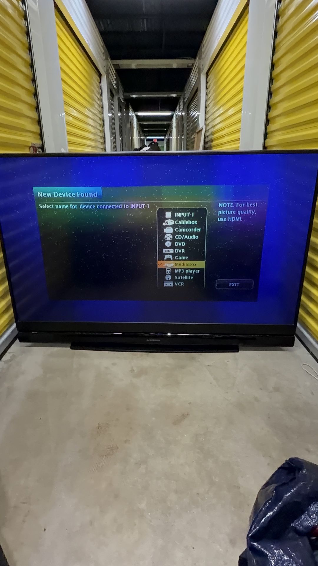 Mitsubishi 65” DLP Rear Projection TV WD-65738 Tested Works - photo 4