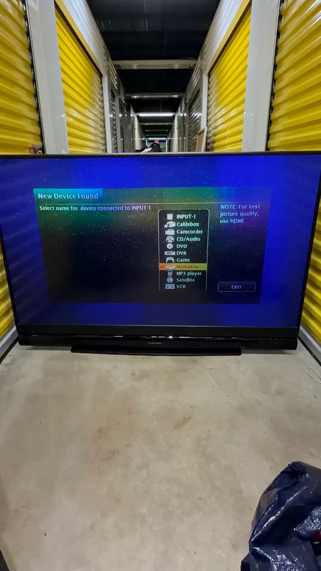 Mitsubishi 65” DLP Rear Projection TV WD-65738 Tested Works - photo 4