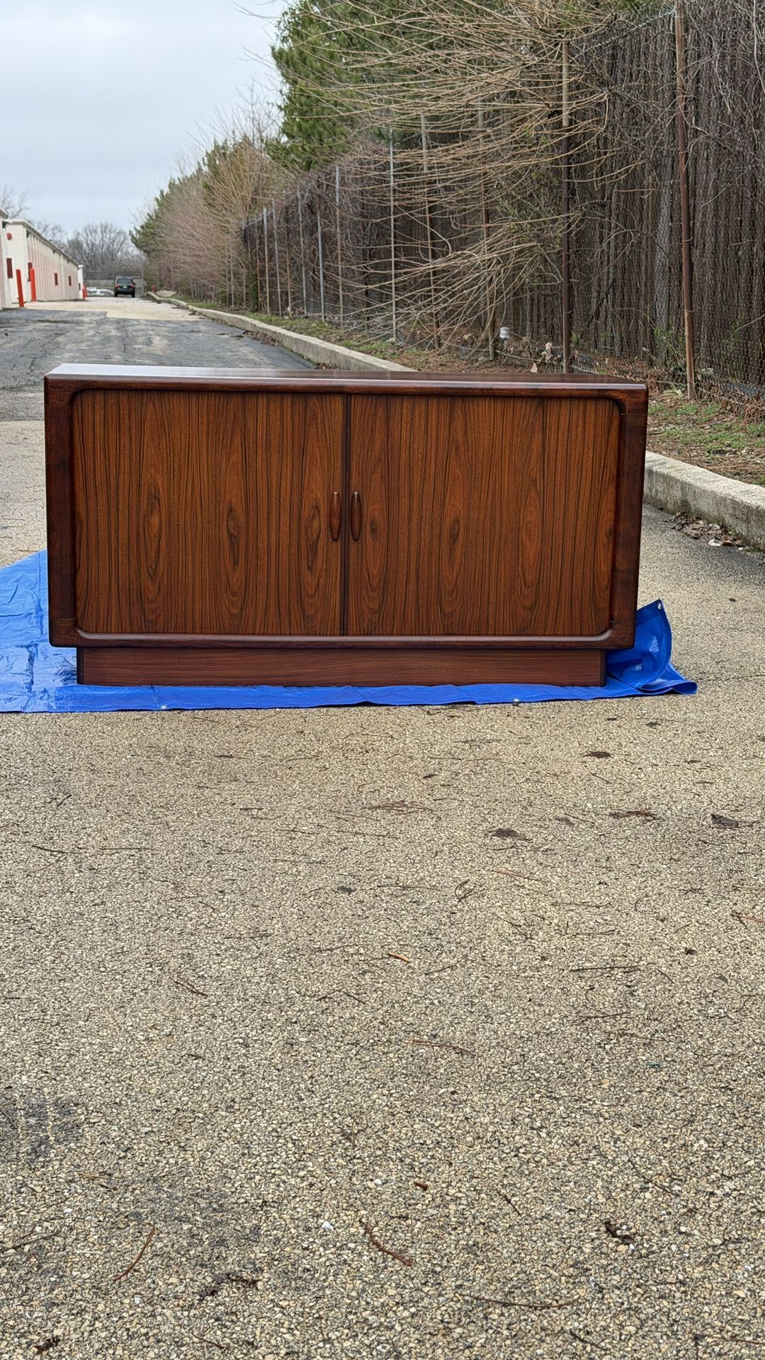 Vintage Dyrlund Danish Rosewood Cabinet Sideboard Tambour Doors - photo 2