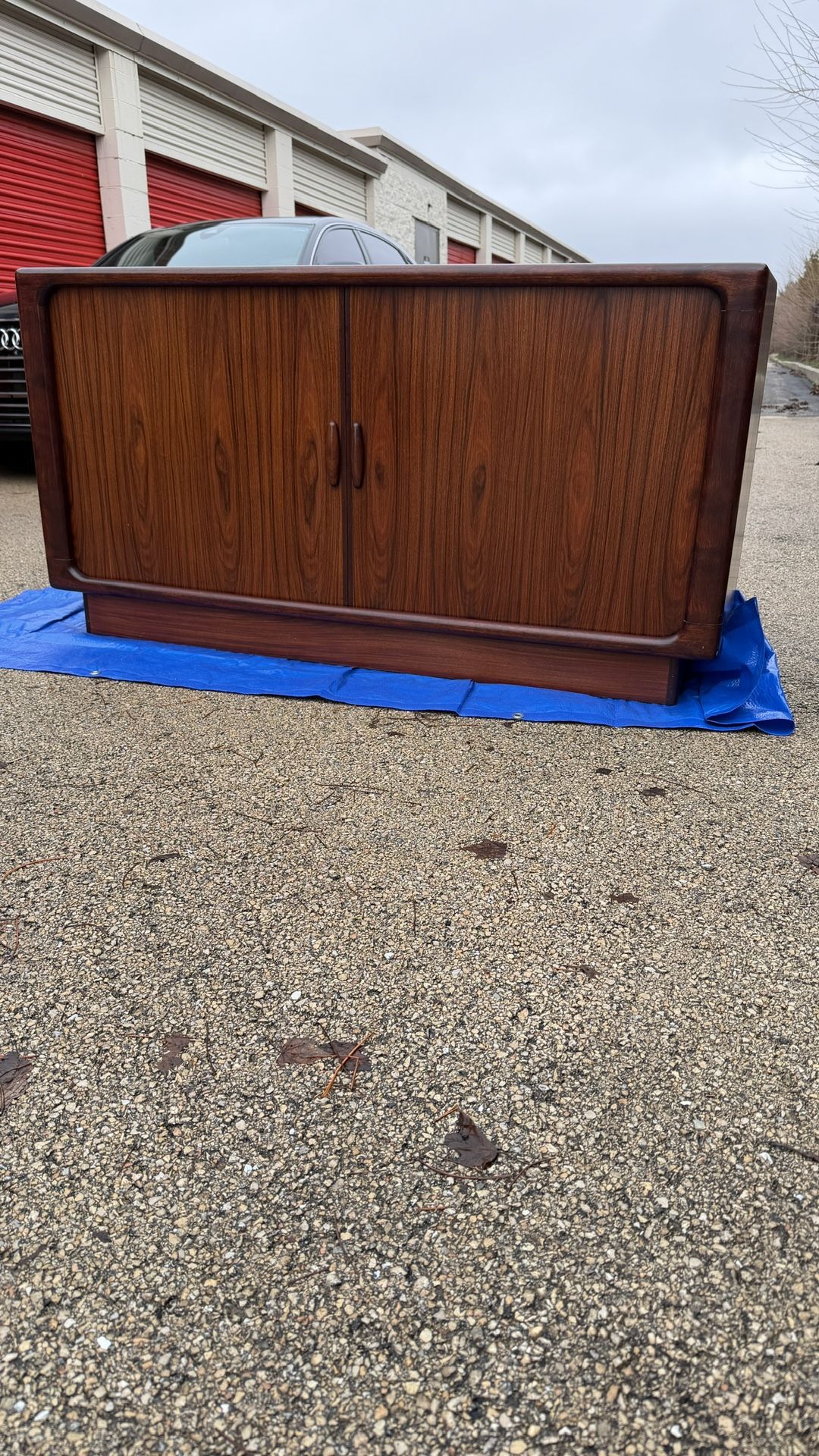 Vintage Dyrlund Danish Rosewood Cabinet Sideboard Tambour Doors - photo 5