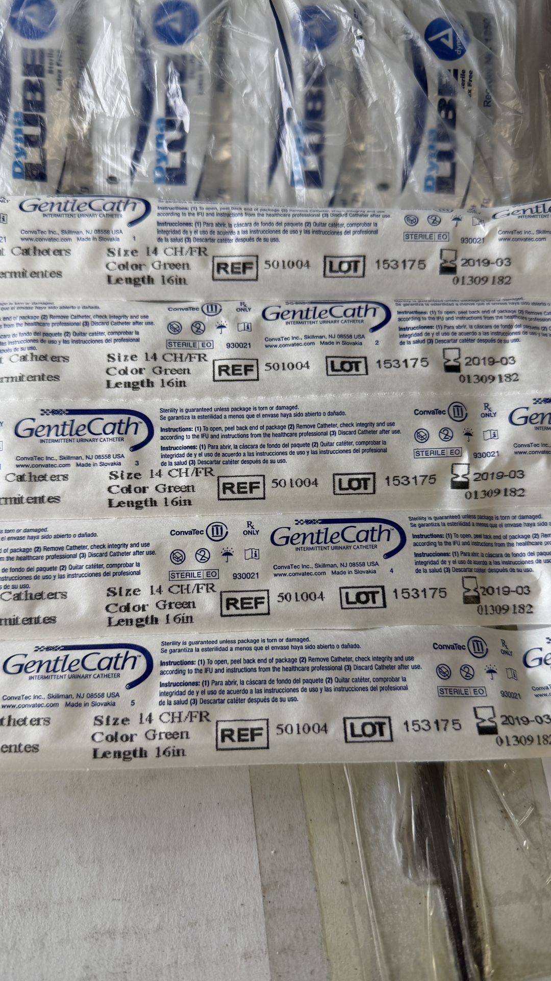 GentleCath Catheters 14FR 16" + Lube Packets Lot - photo 2