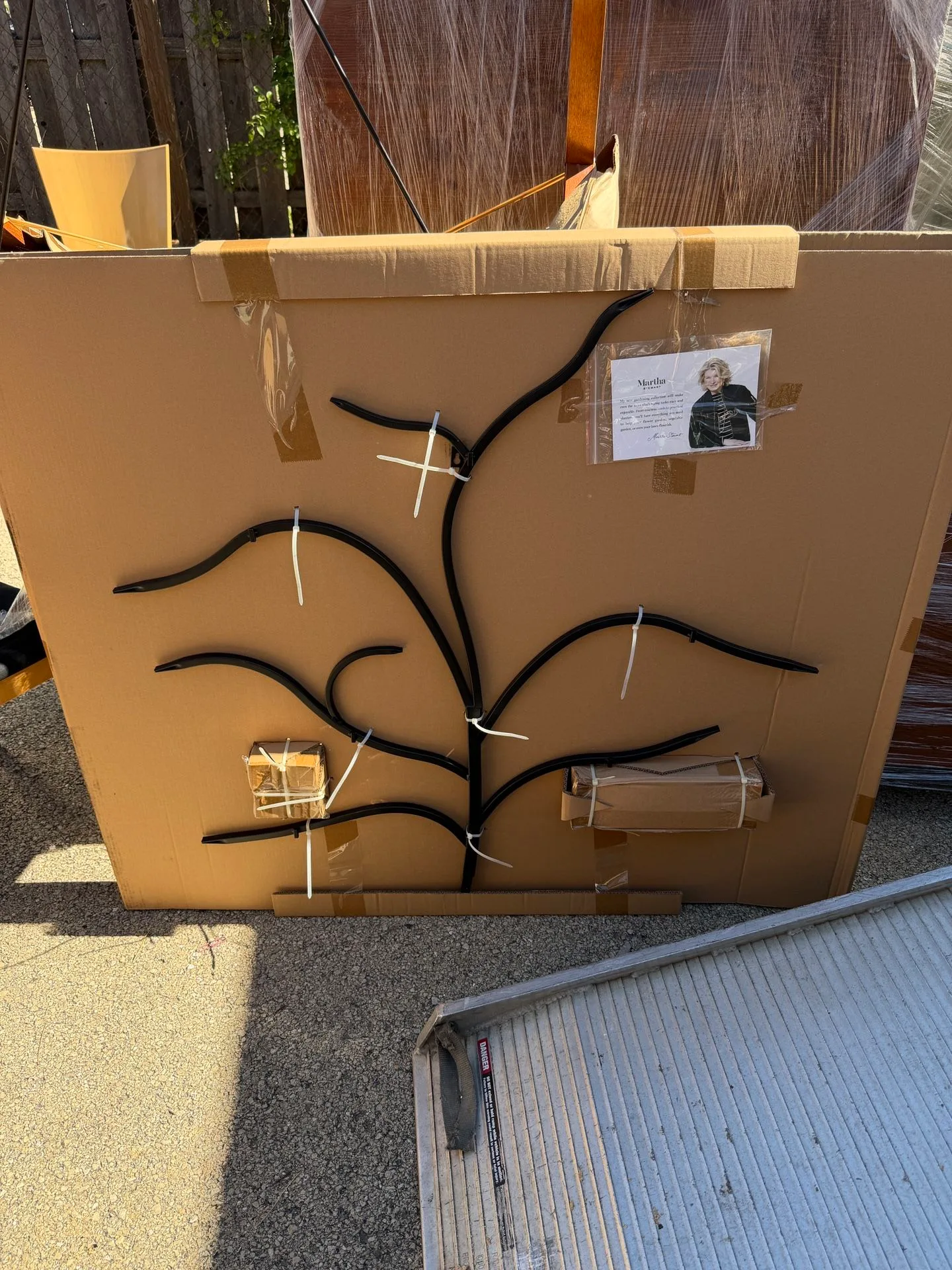 Martha Stewart Flower Tree Wall Decor - Metal Sculpture w/ 11 Po