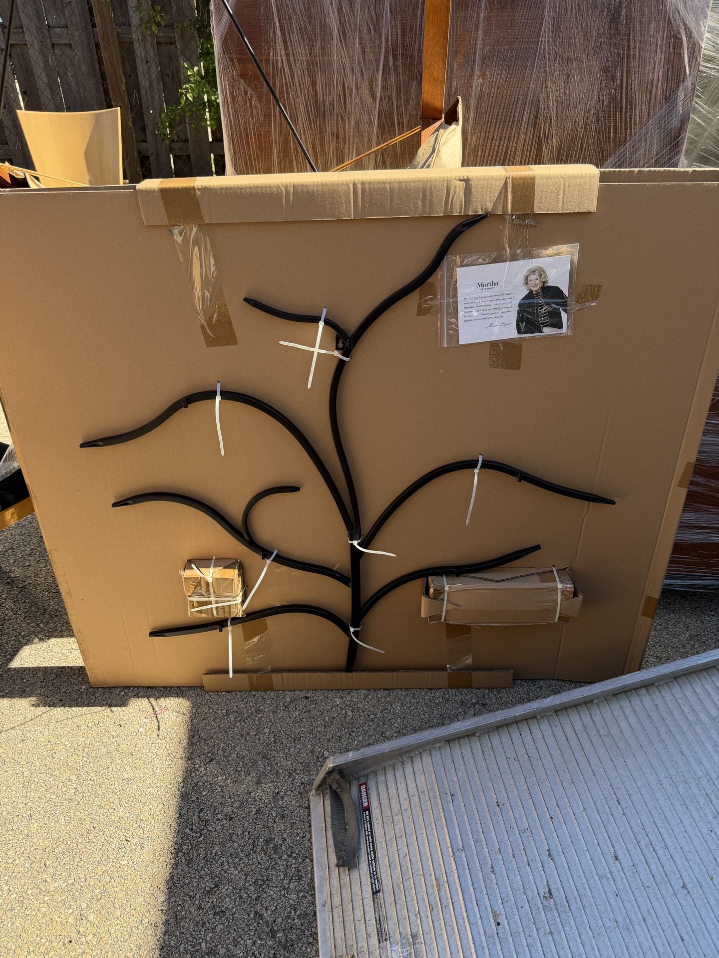 Martha Stewart Flower Tree Wall Decor - Metal Sculpture w/ 11 Po - photo 5