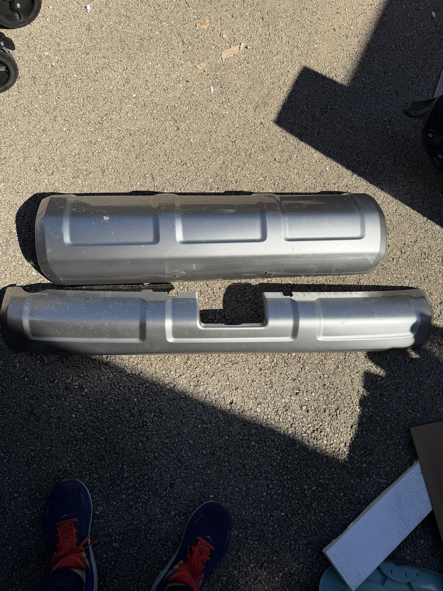 OEM Toyota Highlander Rear Bumper Cover Trim Set 2014–2019 Silve