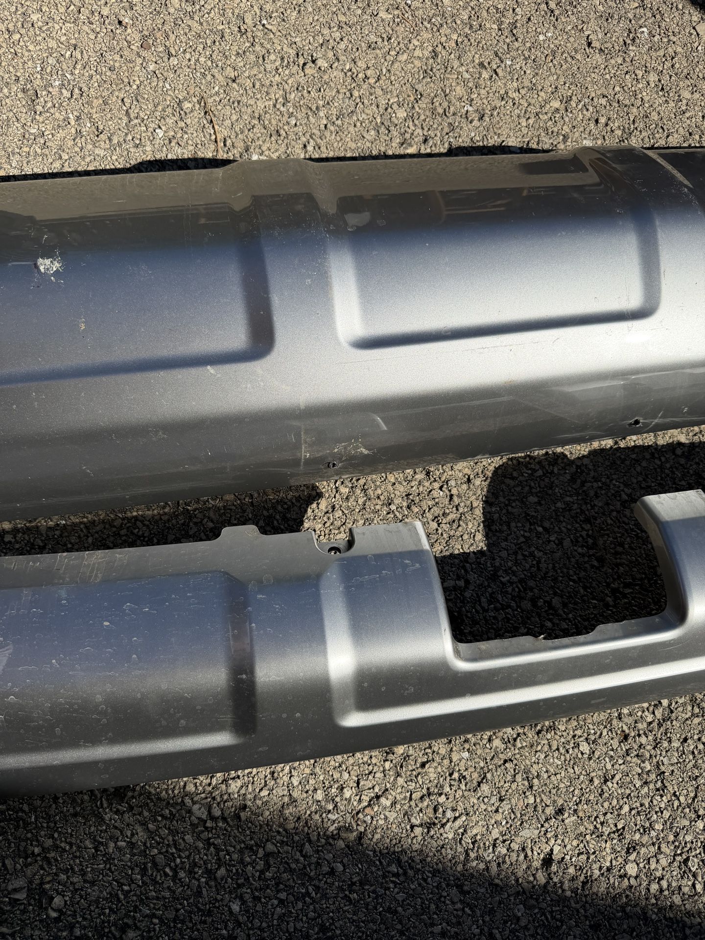 OEM Toyota Highlander Rear Bumper Cover Trim Set 2014–2019 Silve - photo 4
