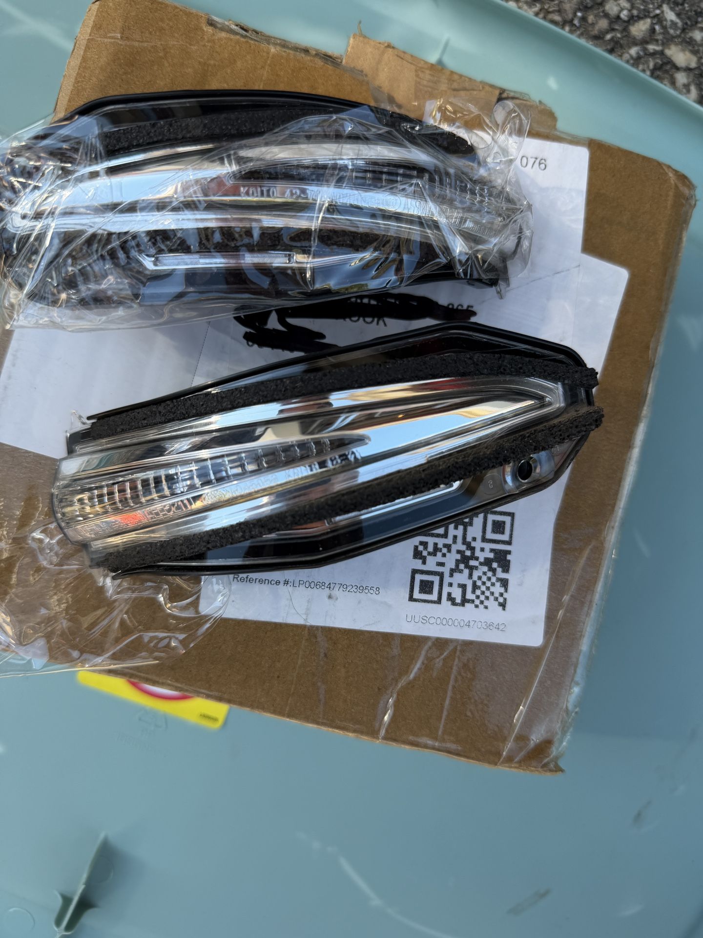 Toyota 4Runner Mirror Turn Signal Lights (2014-2021) - photo 3
