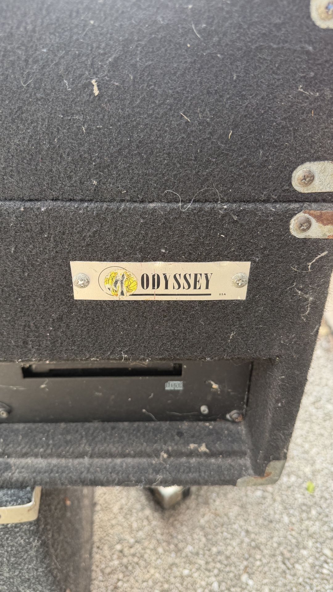 Odyssey Carpeted DJ Rack Case – 19” Rack – Heavy Duty – Case Onl - photo 3
