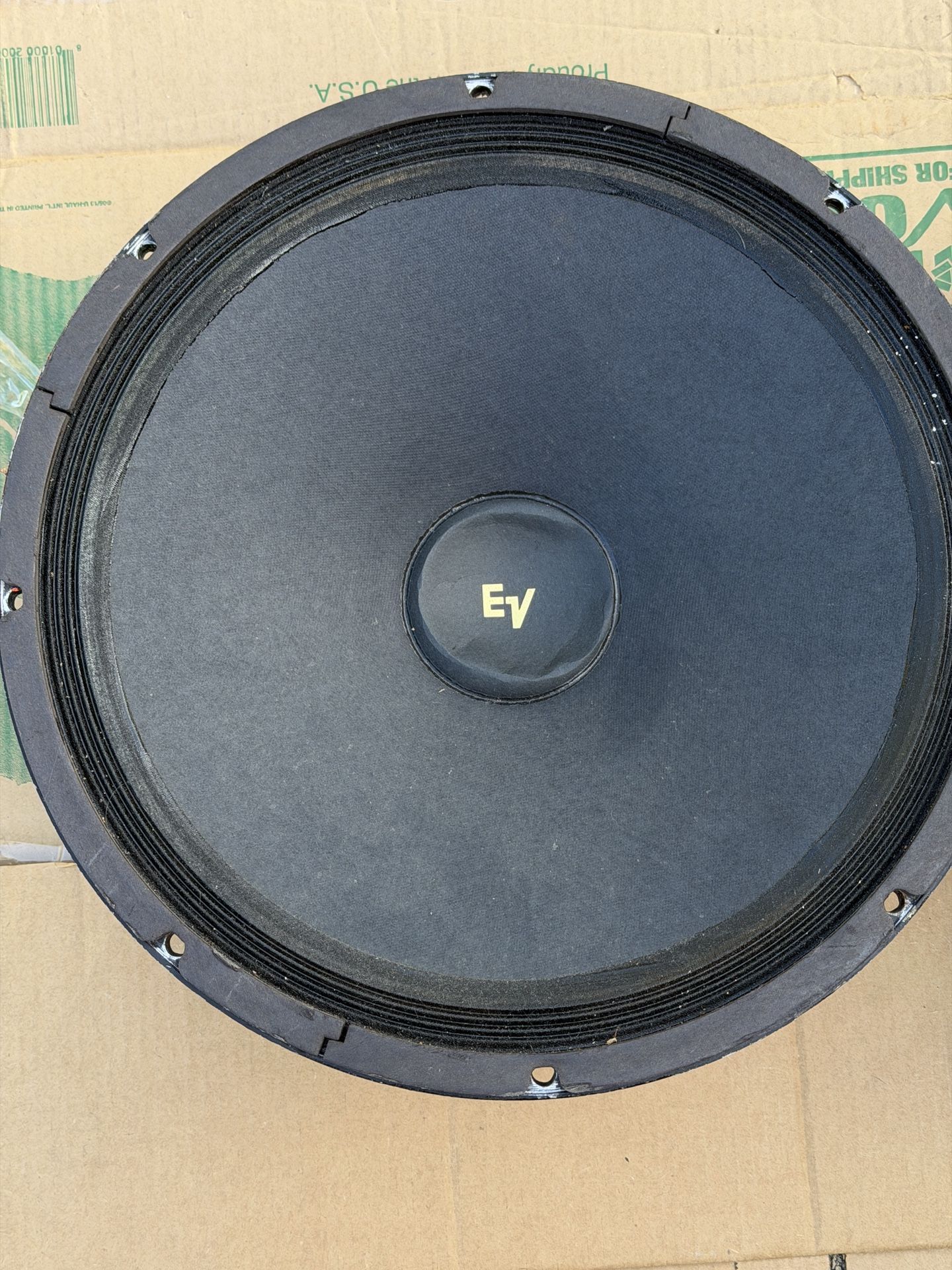 Electro-Voice EVM-18B 18" Bass Speakers (Pair) - photo 3