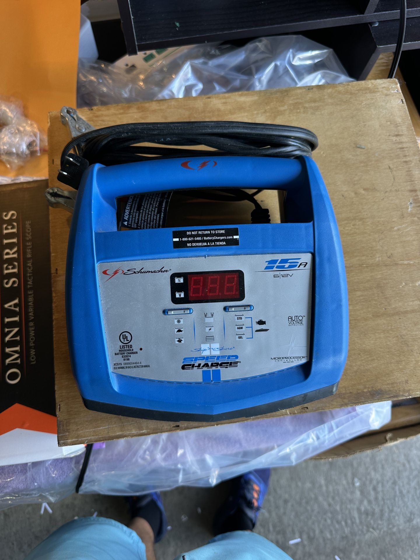 Schumacher SpeedCharge 15A Battery Charger – 6V/12V Automatic