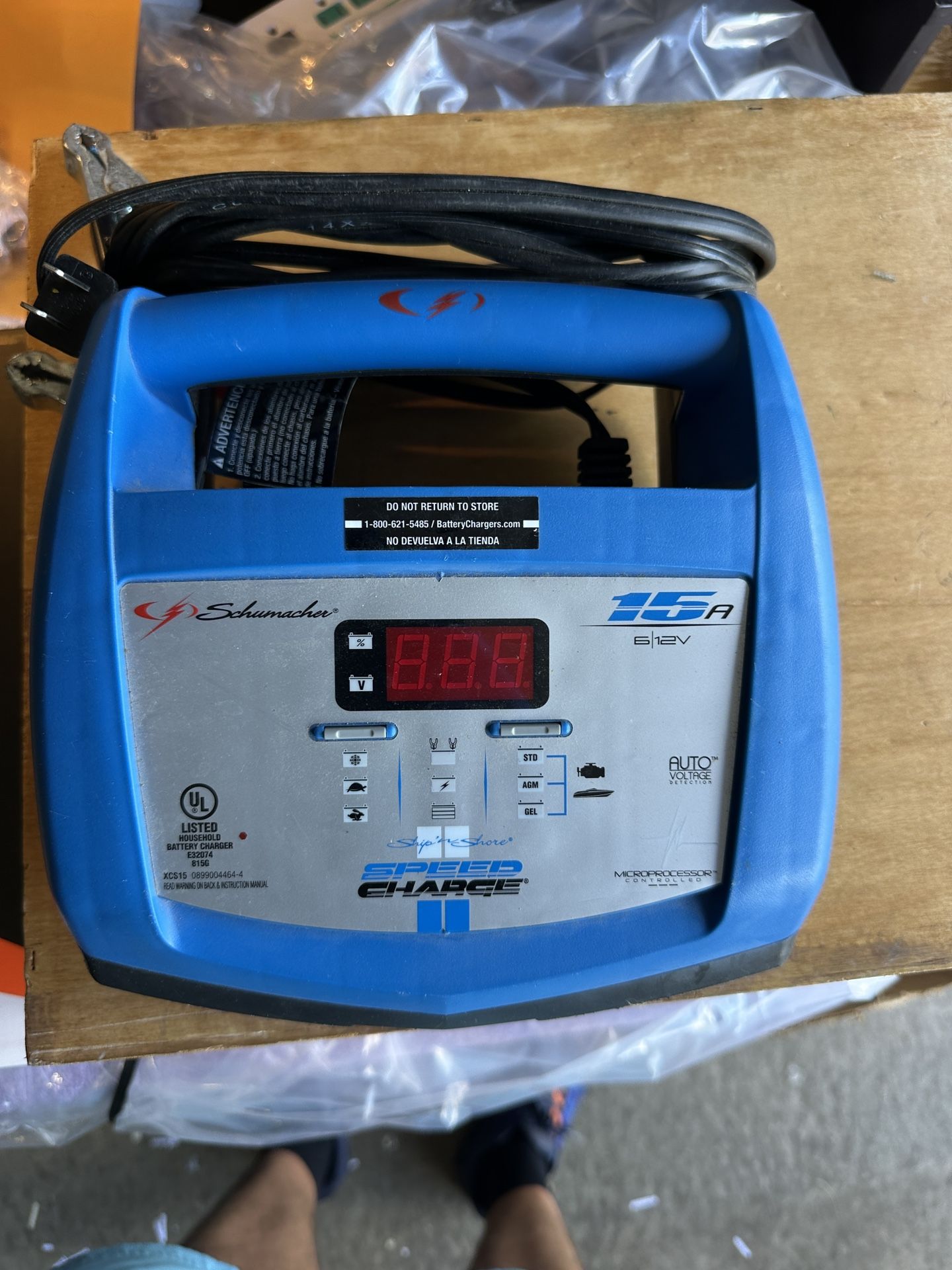 Schumacher SpeedCharge 15A Battery Charger – 6V/12V Automatic - photo 3