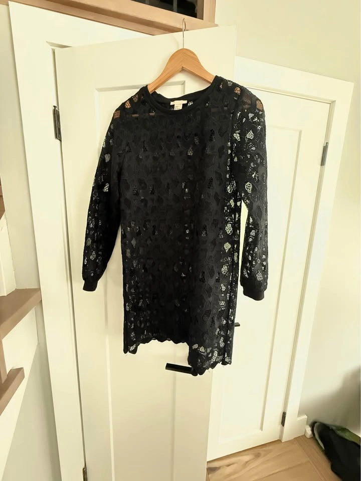 H&M Textured Black Dress - photo 4