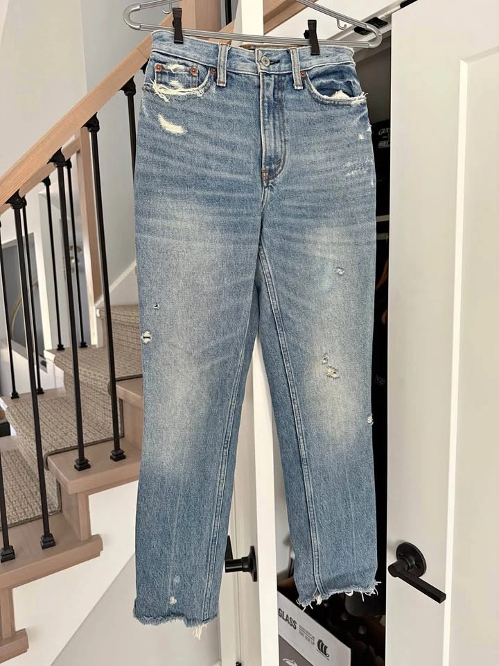 Abercrombie Mom Jeans