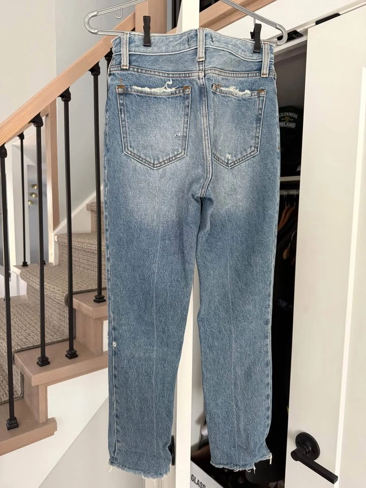 Abercrombie Mom Jeans - photo 2