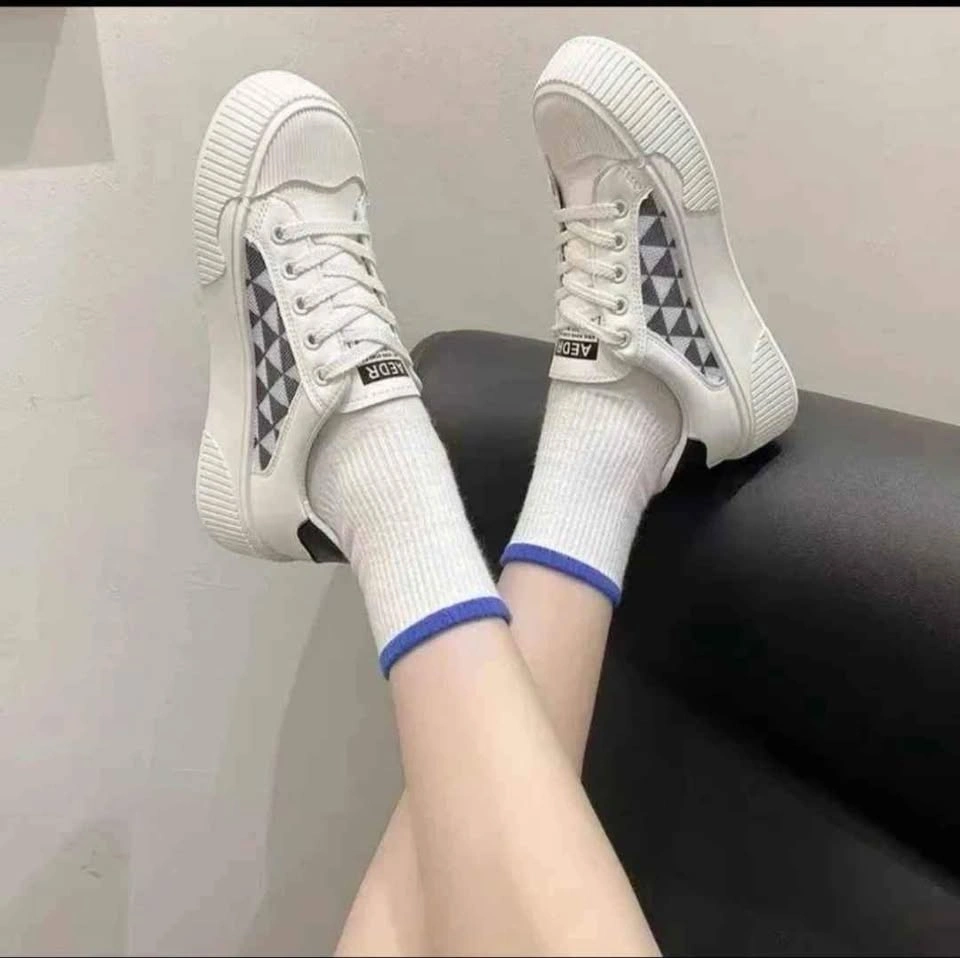 Brand New Platform Sneakers - Women Size 8 - photo 4
