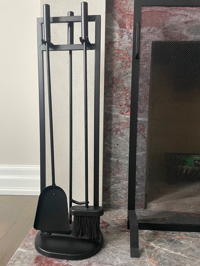 39” x 31” Metal Fireplace Screen + Tool Set – Like New - photo 4