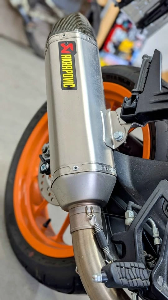 2015 KTM RC390 Motorcycle - photo 5