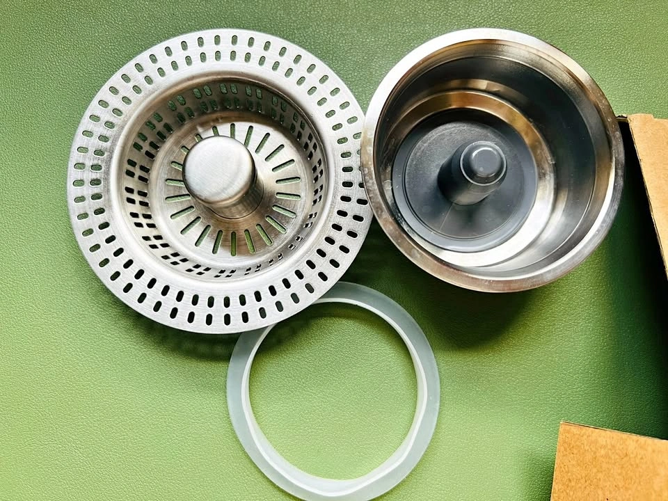 New 3-1/2" Stainless Steel Sink Drain