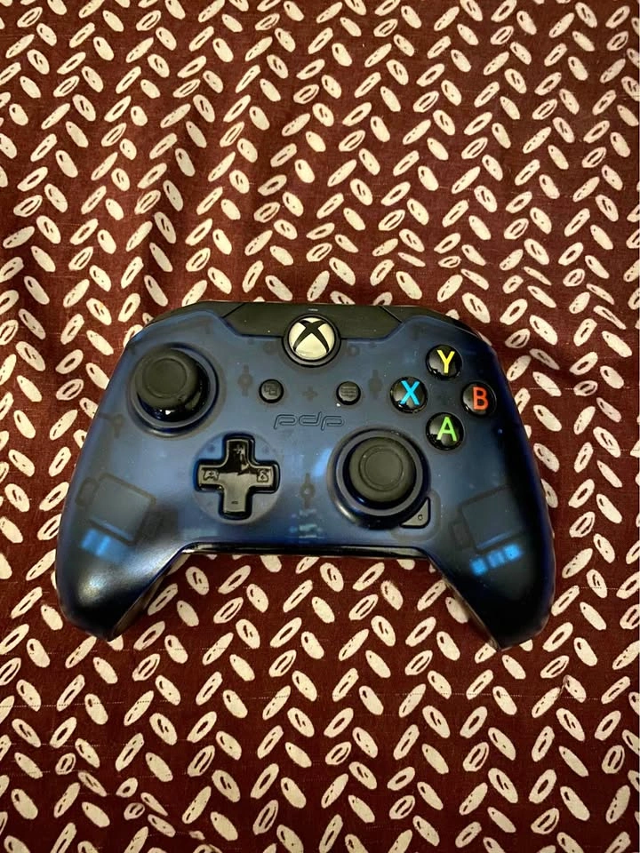 Wired controller for Xbox by PDP🌱
