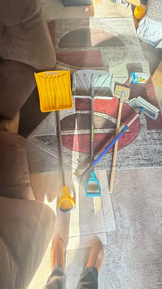 Winter Tools Bundle – Great Condition! - photo 2
