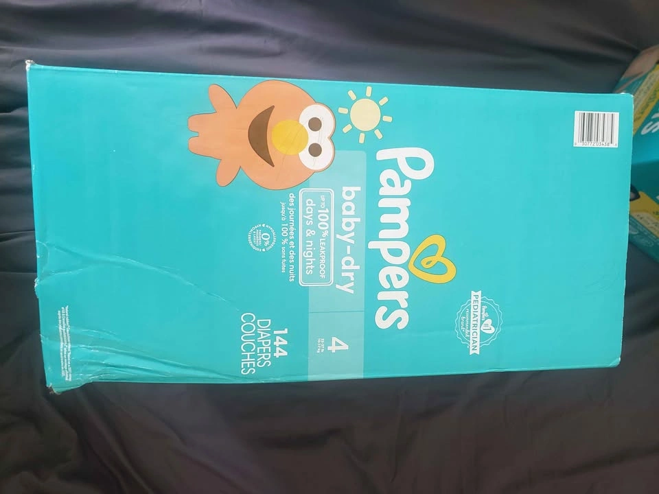 NEW Pampers Baby-Dry Diapers, Size 4, 96 Count - photo 2