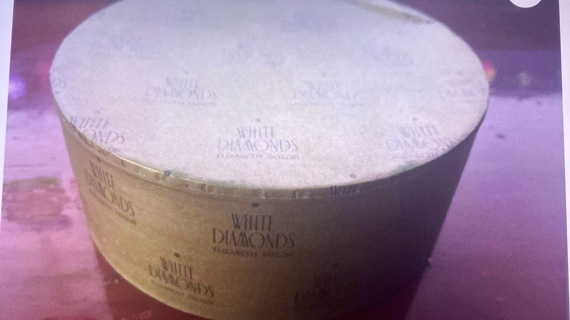 White Diamond’s Body Powder, 2.6 Ounce Refill