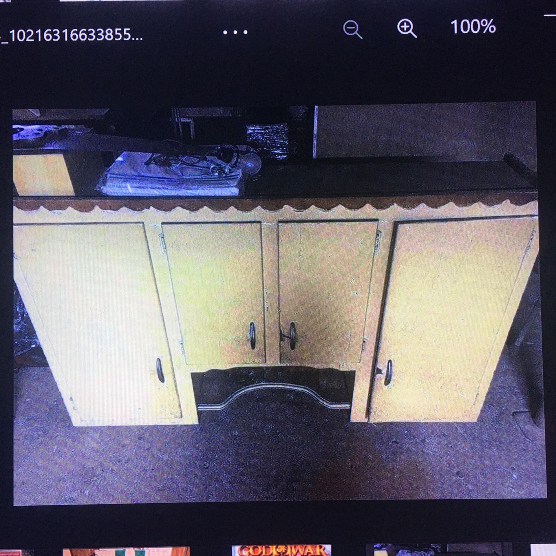 Four-door cabinet needs to be painted