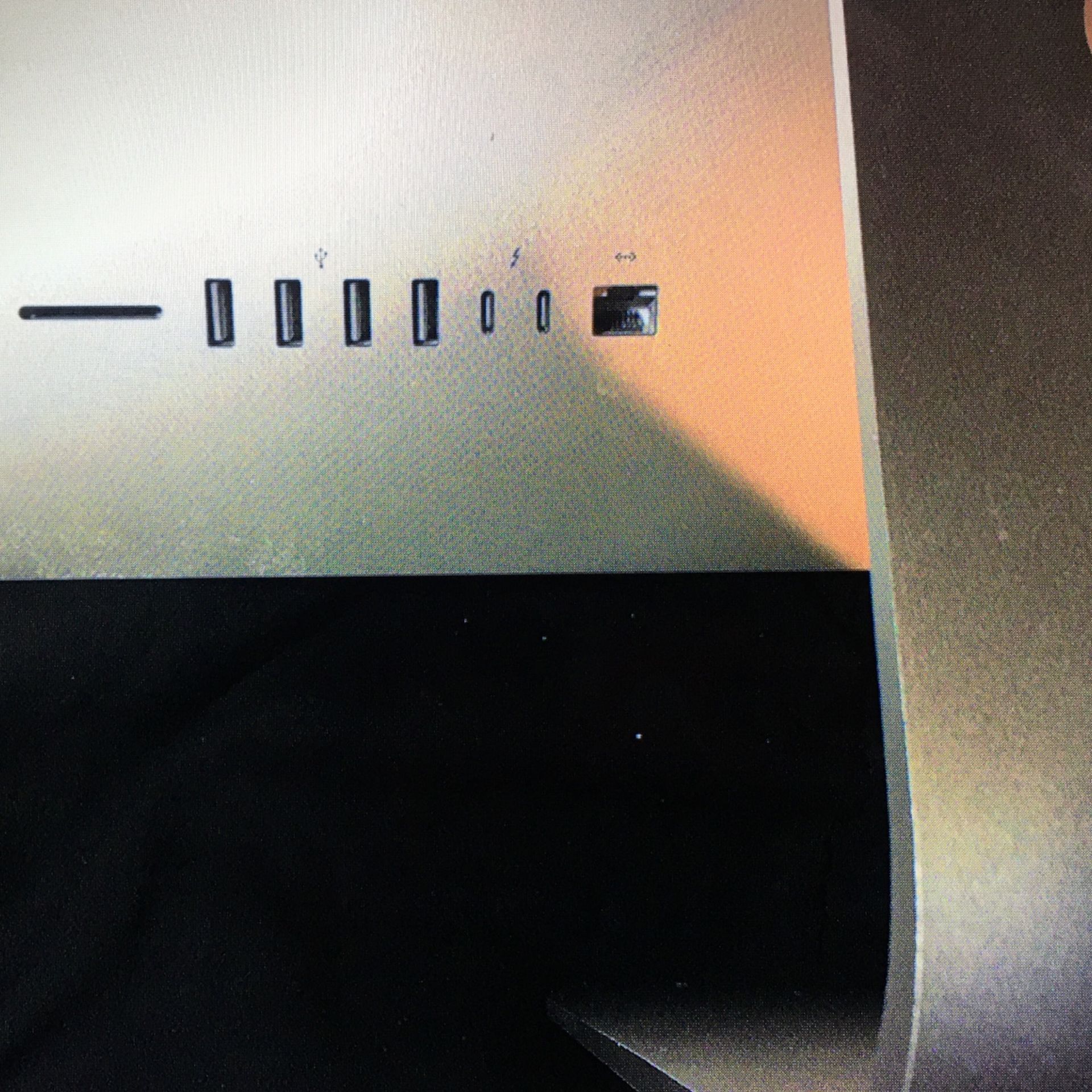 iMac 21.5 Inch 2017 All In One - photo 2