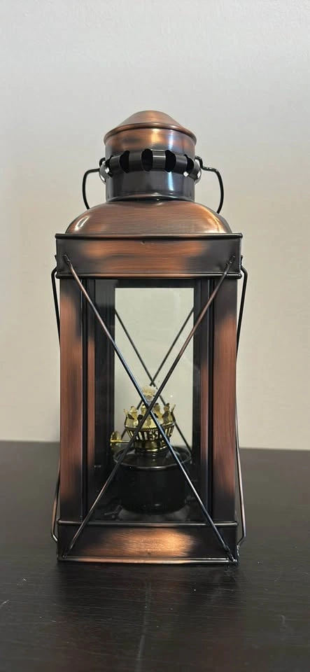 Oil Lamp Decor! - photo 2