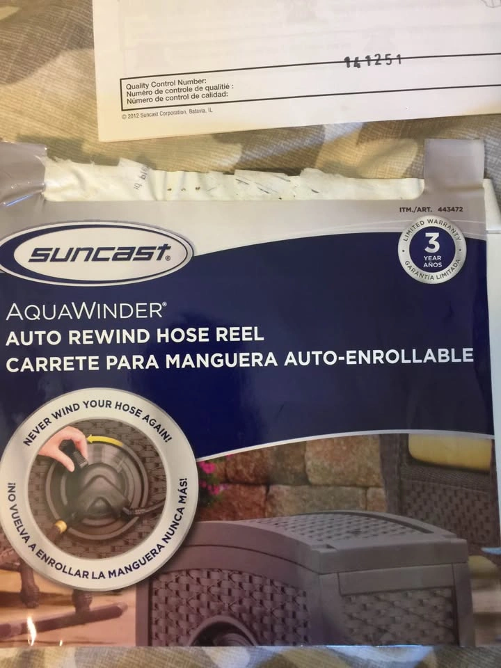 Suncast Auto Rewind Hose Reel + Flexzilla 100ft Hose - photo 3