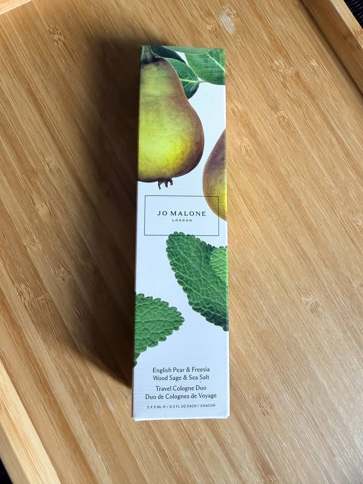 Jo Malone Travel Set 2x9ML - English Freesia & Pears and Wood Sa - photo 2