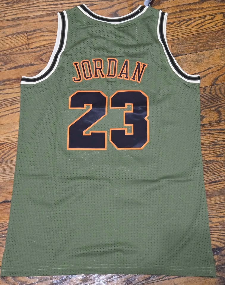 #23 MICHAEL JORDAN RETRO JERSEY - photo 5