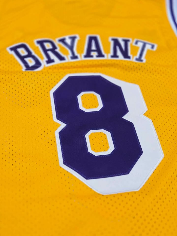 #8 KOBE BRYANT LA LAKERS JERSEY - photo 5