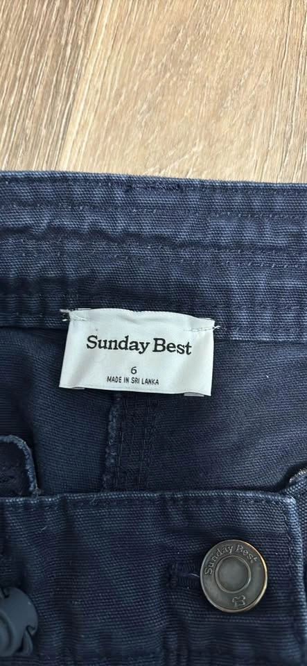 Aritzia Sunday Best Cargo Pants Size 6 - photo 3