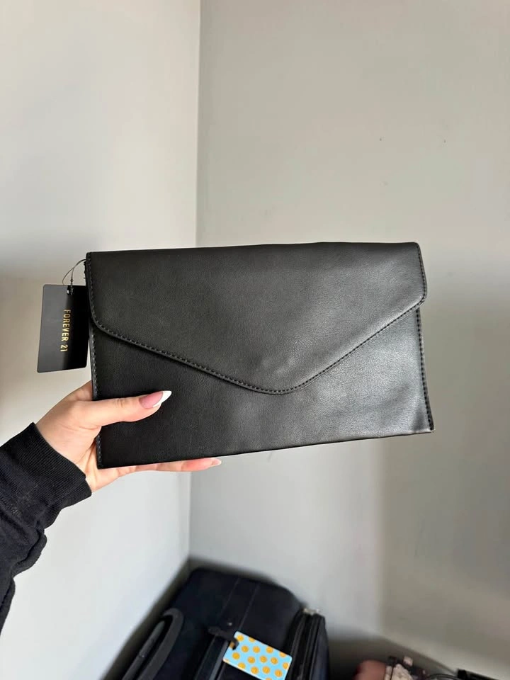 clutch bag