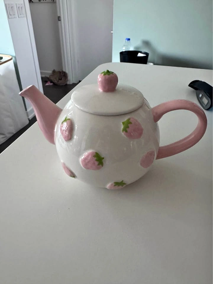Strawberry teapot