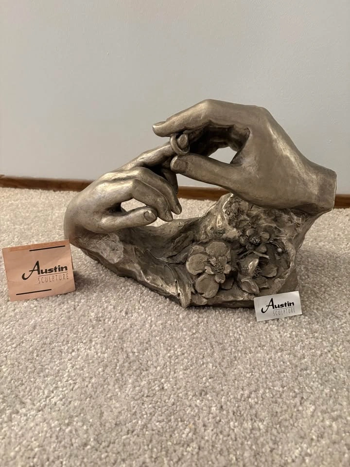 "The Ring" Austin Sculpture